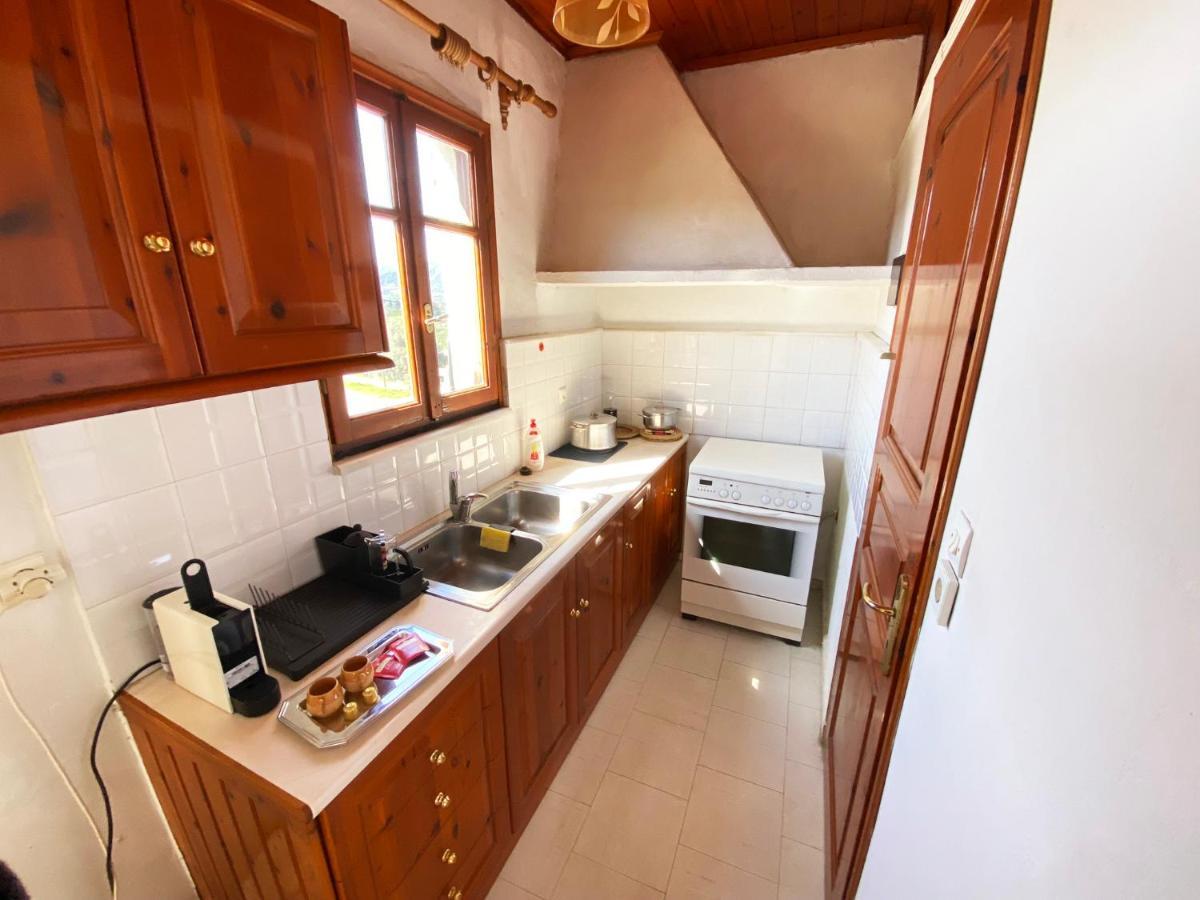 Dusk Apartments With Stunning Mountain View La Canea Esterno foto